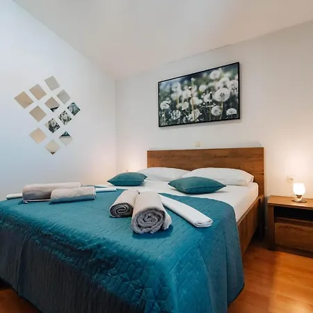 Apartment Ana Kamenmost